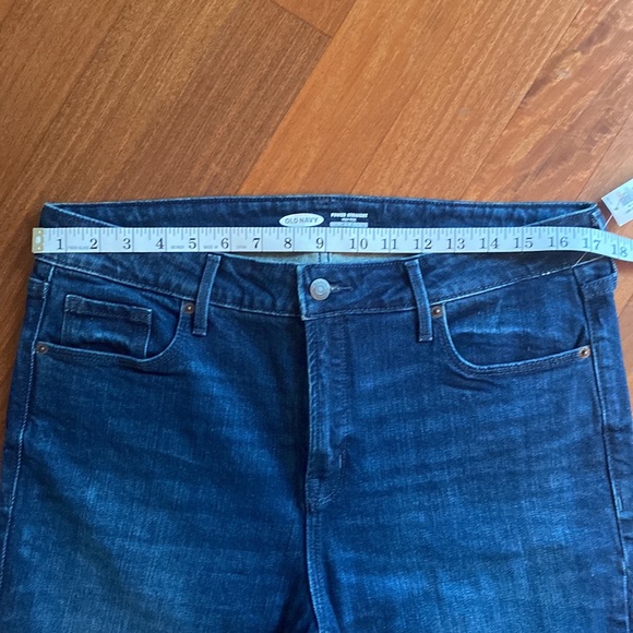 Old Navy High Rise Womens Power Straight Jeans w/Secret Slim Pockets - Sz 14 - Picture 9 of 11